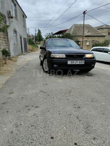 Opel Vectra 1995, 315,000 km - 1.7 l - Bakı