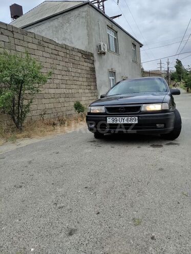 Opel Vectra 1995, 315,000 km - 1.7 l - Bakı