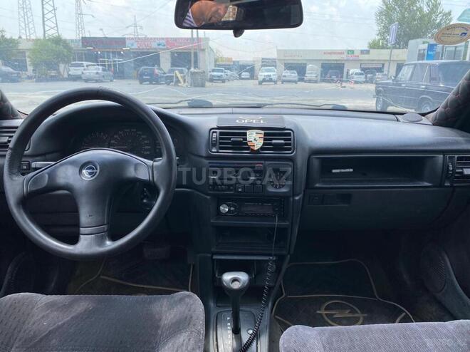 Opel Vectra 1993, 347,800 km - 2.0 л - Sumqayıt