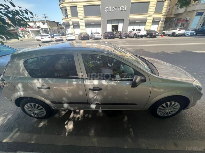 Opel Astra 2008, 174,500 km - 1.4 л - Bakı