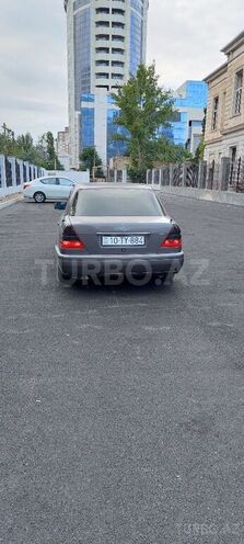 Mercedes C 220 1993, 430,000 km - 2.2 l - Bakı