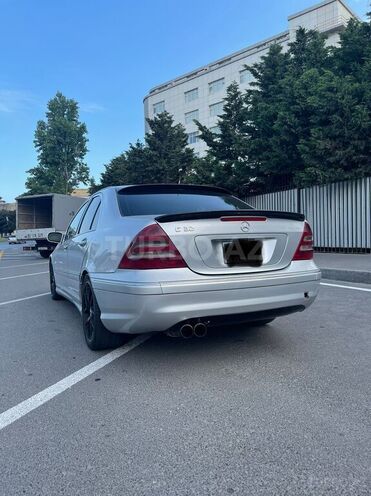 Mercedes C 32 AMG 2001, 355,000 km - 3.2 l - Bakı