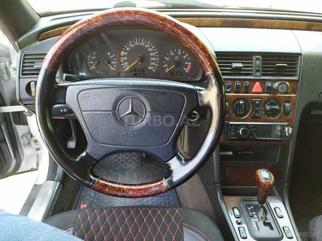 Mercedes C 240 1997, 225,000 km - 2.4 l - İmişli