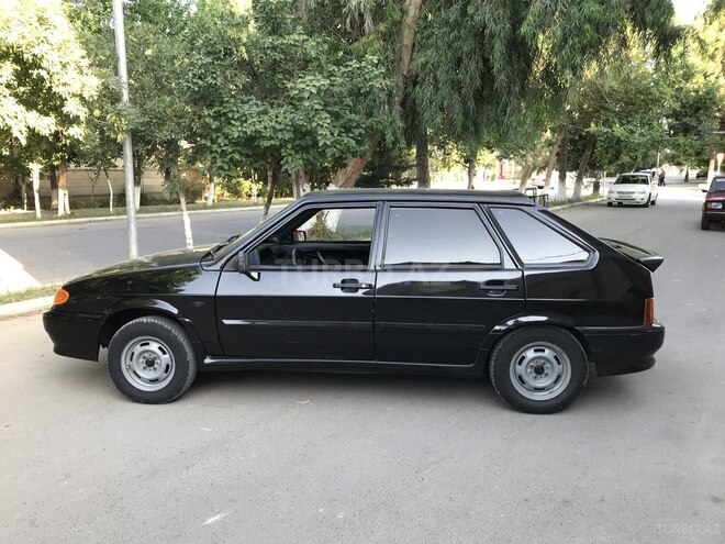 LADA (VAZ) 2114 2011, 250,000 km - 1.6 l - Salyan