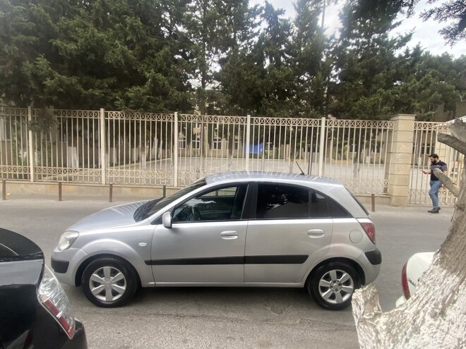 Kia Rio 2007, 200,000 km - 1.5 л - Bakı
