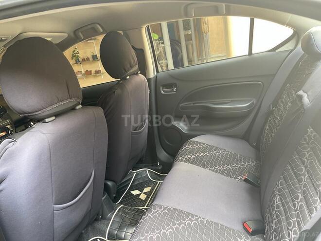 Mitsubishi Attrage 2014, 42,600 km - 1.2 l - Bakı