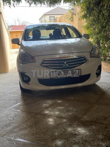Mitsubishi Attrage 2014, 42,600 km - 1.2 l - Bakı
