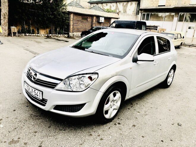Opel Astra 2007, 197,000 km - 1.3 l - Bakı
