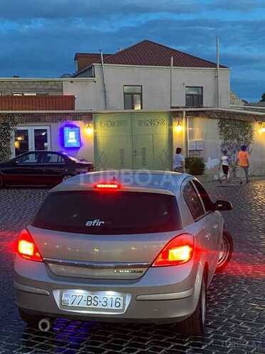 Opel Astra 2006, 162,000 km - 1.4 л - Bakı