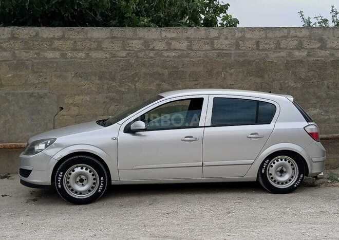 Opel Astra 2006, 162,000 km - 1.4 л - Bakı