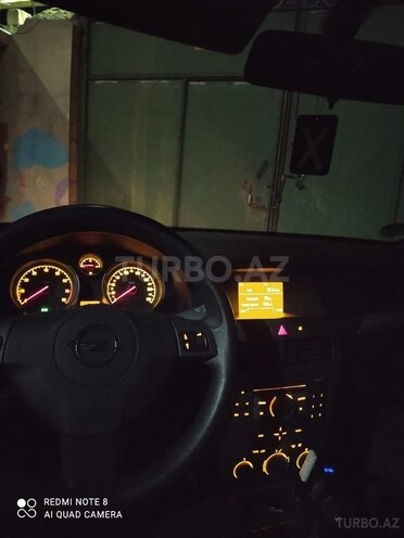 Opel Astra 2006, 162,000 km - 1.4 л - Bakı