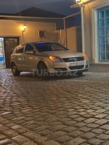Opel Astra 2006, 162,000 km - 1.4 л - Bakı