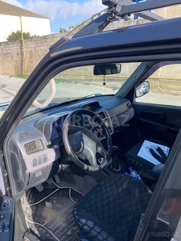 Mitsubishi  2001, 195,000 km - 2.0 l - Bakı