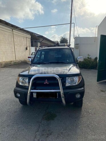 Mitsubishi  2001, 195,000 km - 2.0 l - Bakı