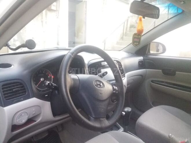 Hyundai Accent 2006, 290,000 km - 1.6 l - Bakı