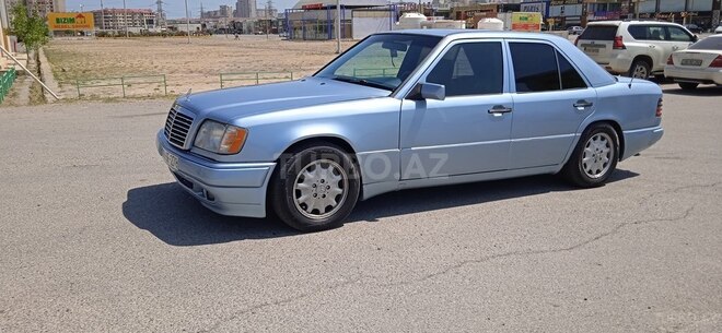 Mercedes E 300 1991, 498,000 km - 3.0 l - Bakı