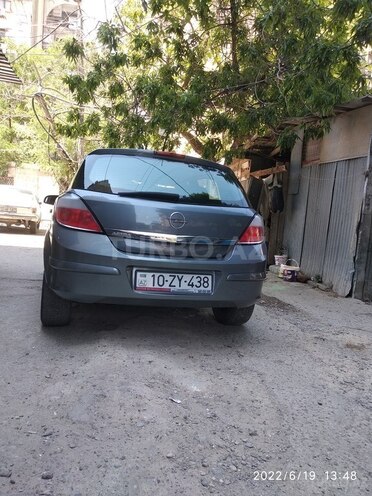 Opel Astra 2007, 240,000 km - 1.4 l - Bakı