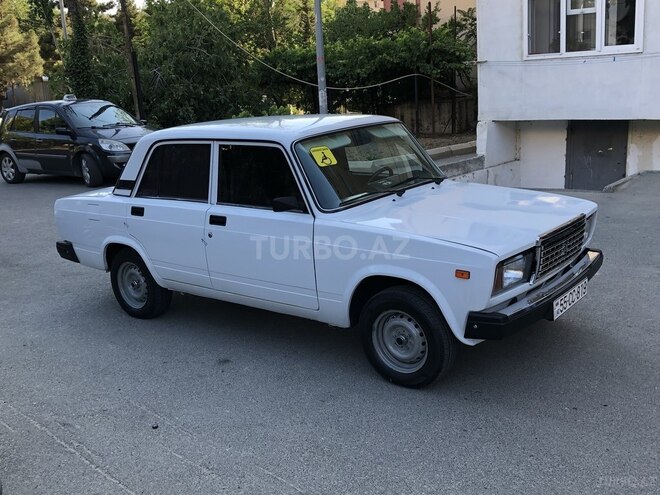 LADA (VAZ) 2107 2009, 175,000 km - 1.6 l - Bakı