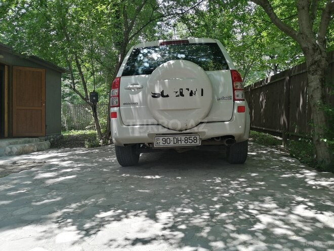 Suzuki Grand Vitara 2007, 190,000 km - 2.0 л - Bakı