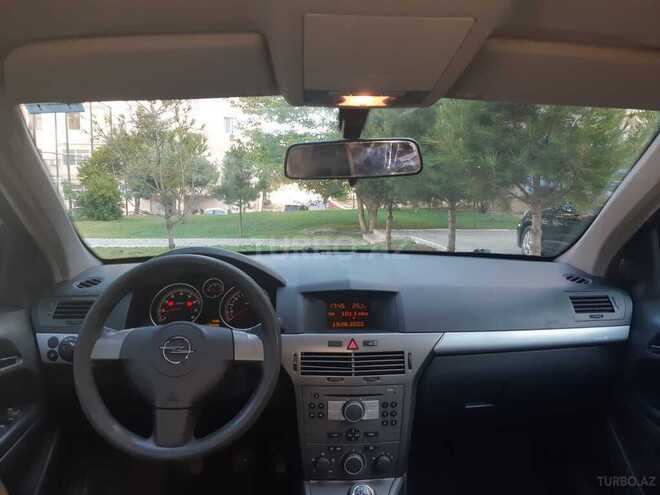 Opel Astra 2005, 175,000 km - 1.4 l - Bakı