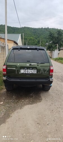Nissan Pathfinder 1998, 388,000 km - 3.0 l - Qusar