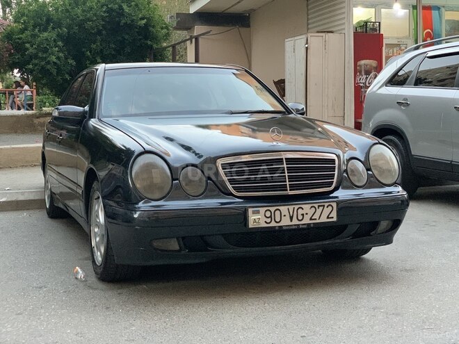 Mercedes E 220 2000, 641,000 km - 2.2 l - Bakı