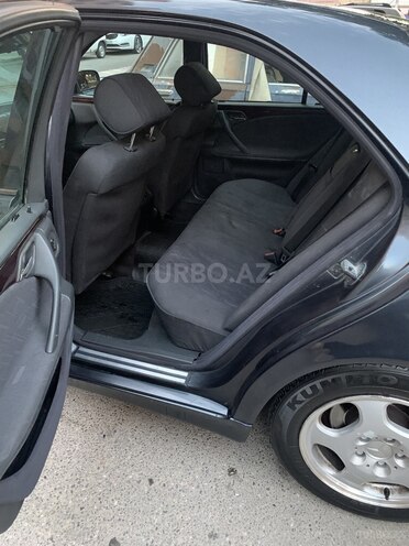 Mercedes E 220 2000, 641,000 km - 2.2 l - Bakı