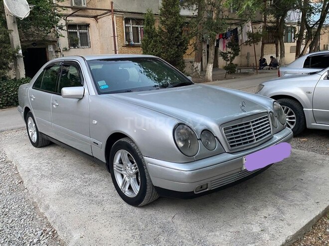 Mercedes E 200 1998, 236,500 km - 2.0 l - Xızı