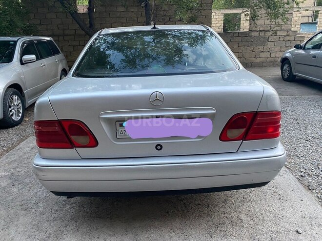 Mercedes E 200 1998, 236,500 km - 2.0 l - Xızı