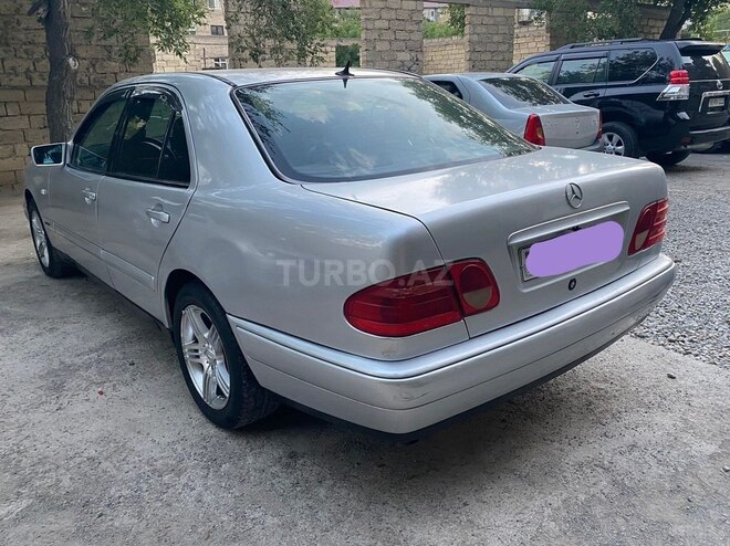 Mercedes E 200 1998, 236,500 km - 2.0 l - Xızı