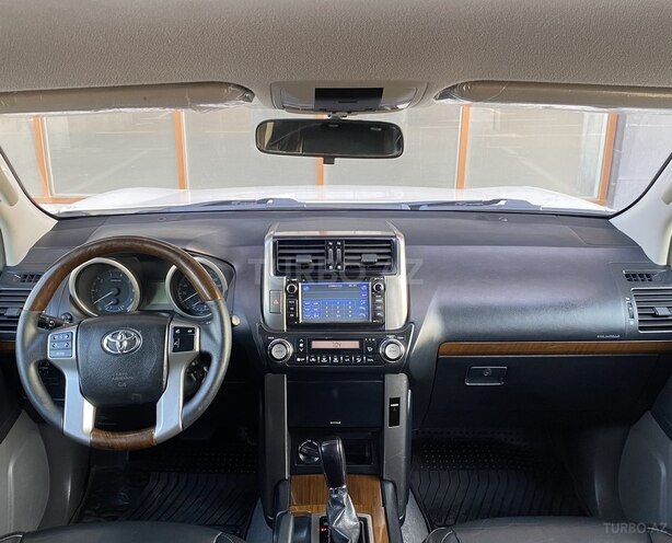 Toyota Prado 2010, 170,000 km - 2.7 л - Bakı