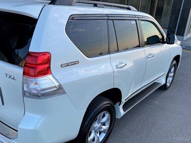 Toyota Prado 2010, 170,000 km - 2.7 л - Bakı