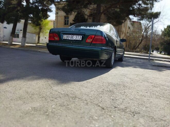 Mercedes E 240 1998, 210,000 km - 2.4 л - Sumqayıt