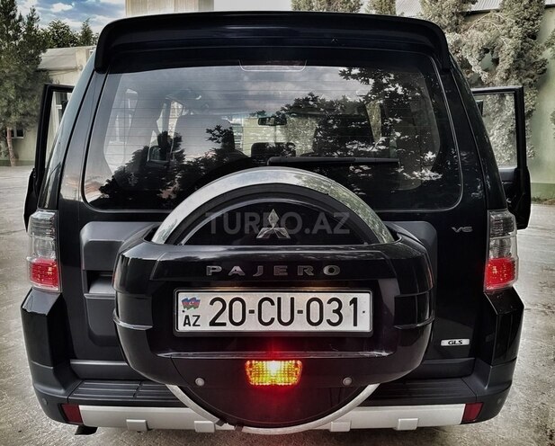 Mitsubishi Pajero 2008, 33,800 km - 3.0 л - Gəncə