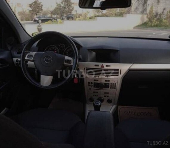 Opel Astra 2007, 188,000 km - 1.4 l - Şamaxı