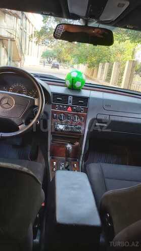 Mercedes C 240 1997, 300,000 km - 2.4 л - Sumqayıt