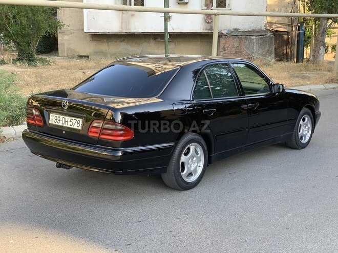 Mercedes E 220 2001, 510,000 km - 2.2 l - Bakı