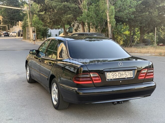 Mercedes E 220 2001, 510,000 km - 2.2 l - Bakı