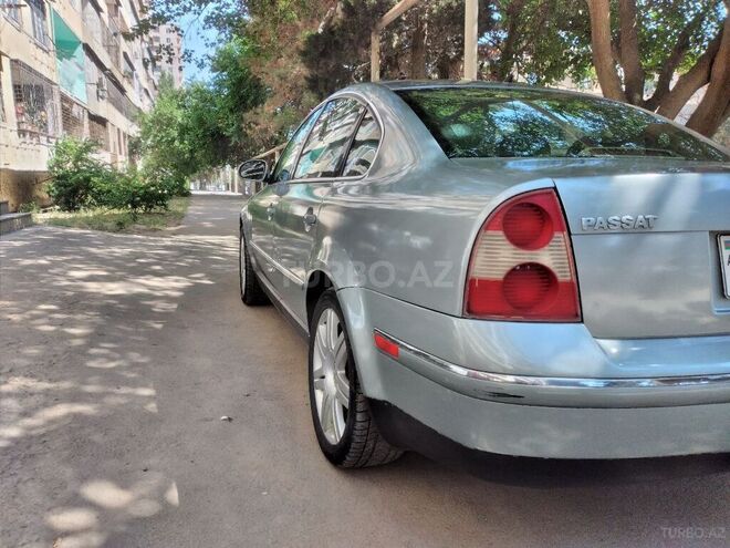 Volkswagen Passat 2004, 167,329 km - 1.8 l - Bakı