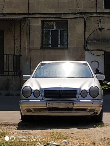Mercedes E 300 1998, 450,000 km - 3.0 л - Bakı