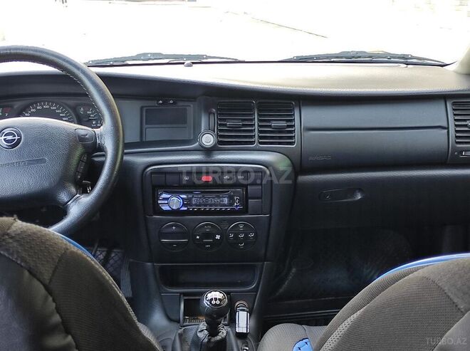 Opel Vectra 2001, 351,000 km - 1.6 l - Bakı