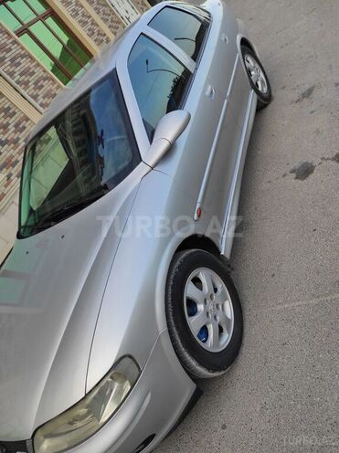 Opel Vectra 2001, 351,000 km - 1.6 l - Bakı