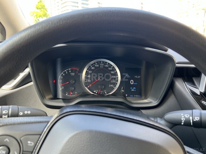 Toyota Corolla 2020, 31,800 km - 1.6 l - Bakı