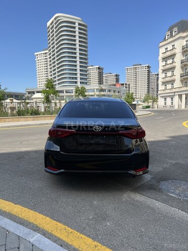 Toyota Corolla 2020, 31,800 km - 1.6 l - Bakı