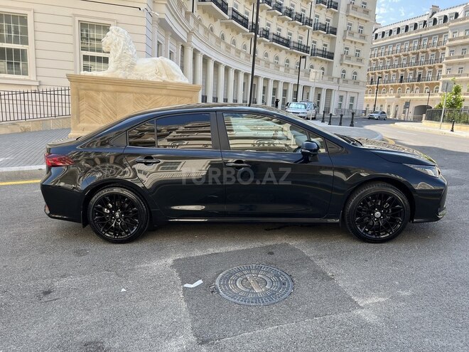 Toyota Corolla 2020, 31,800 km - 1.6 l - Bakı