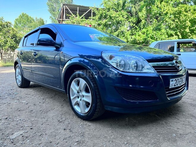 Opel Astra 2007, 170,000 km - 1.4 л - Tovuz