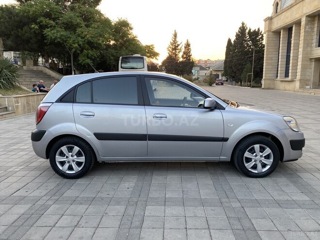 Kia Rio 2006, 220,600 km - 1.5 l - Xırdalan