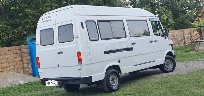Mercedes 208 D 1995, 150,000 km - 2.3 l - Bakı