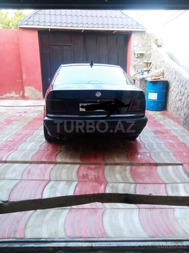 BMW 325 1997, 435,000 km - 2.5 l - Bakı