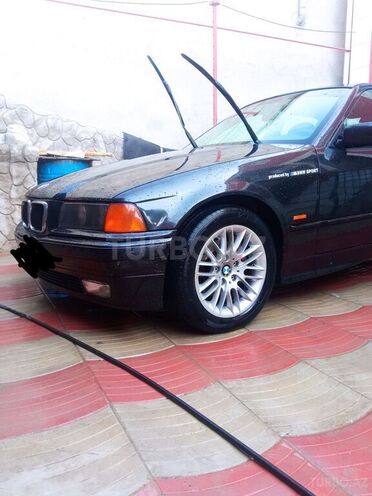 BMW 325 1997, 435,000 km - 2.5 l - Bakı